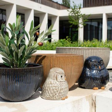 Ceramic owl figurine ELYRIA, brown-grey, 8"x8"x8"/21x20x20cm Ceramic owl figurine ELYRIA, brown-grey, 8"x8"x8"/21x20x20cm