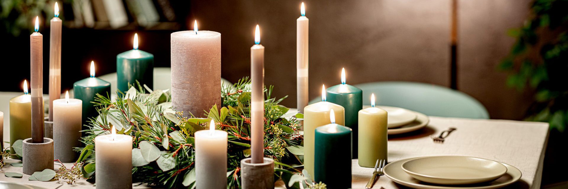 Candles at INNA Glas