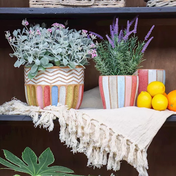 Decorations with flower pots