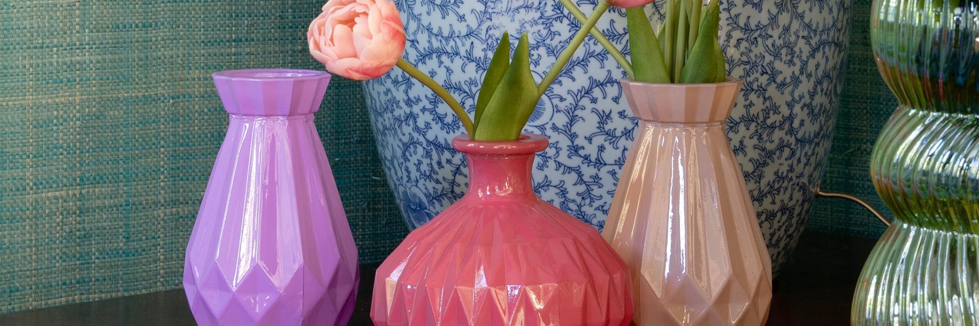 Vases sorted by shape